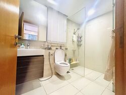 Prive (D19), Condominium #578710351